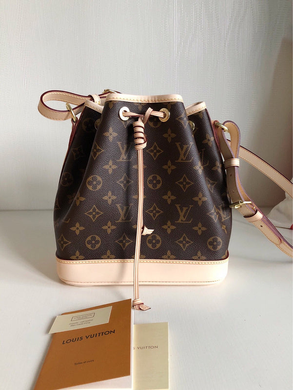 Luxurious Totes - Latest - 9754