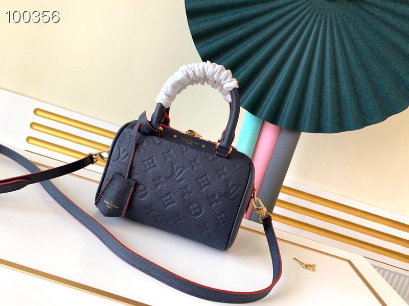 Luxurious Totes - Latest - 9661