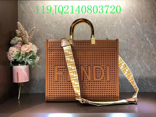 GC - Shoulder - 3244