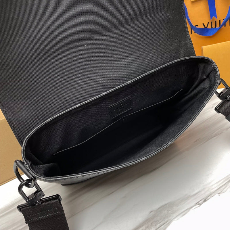 LOV - Luxurious Totes - 1738
