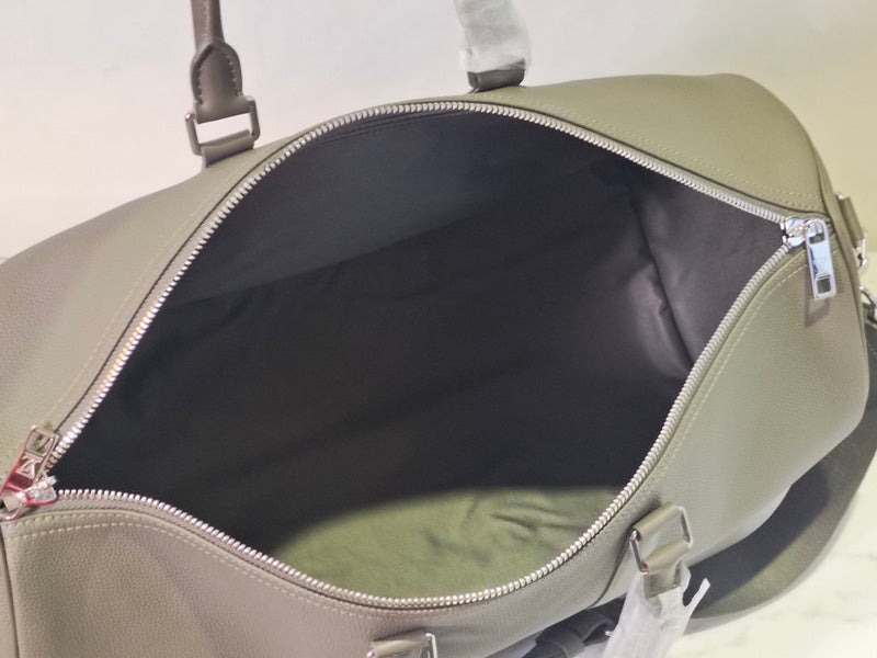 LOV - Luxurious Totes - 929