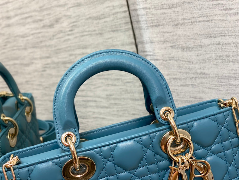 Luxurious Totes - Latest - 6225