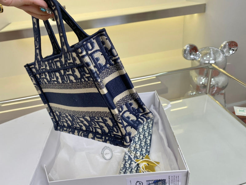 Luxurious Totes - DOR2 Bags - 071