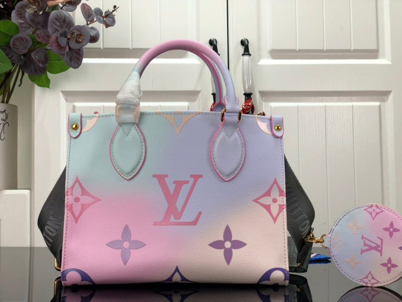 LOV - Luxurious Totes - 1580