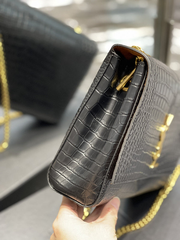 Luxurious Totes - Latest - 8714