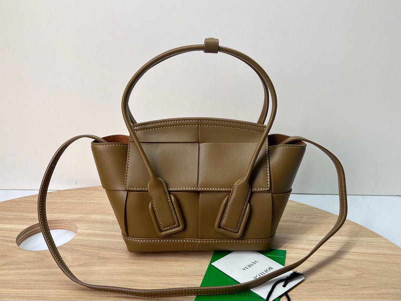 Luxurious-Totes - BV Bags - 2572