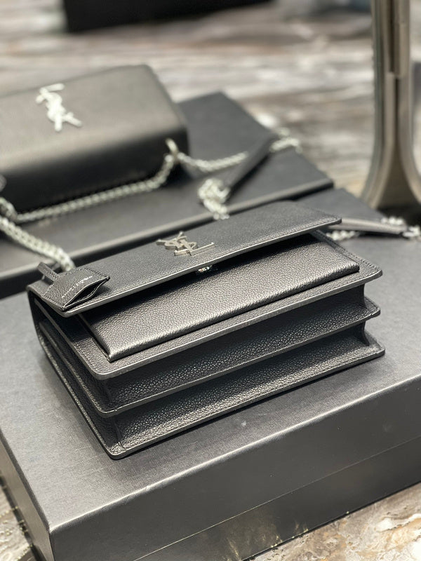 Luxurious Totes - Latest - 8535