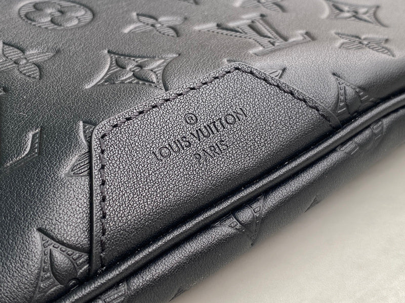 LOV - Luxurious Totes - 2035