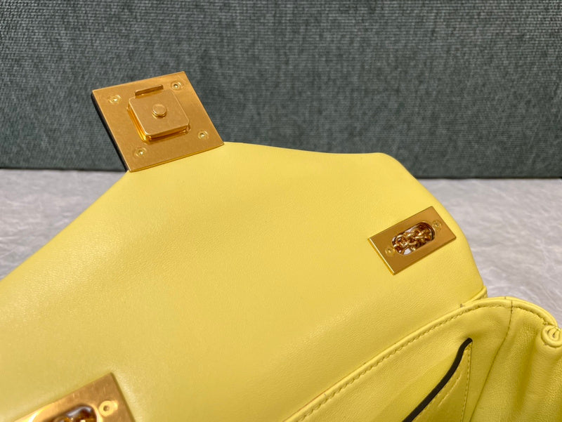 Luxurious Totes - Latest - 4467