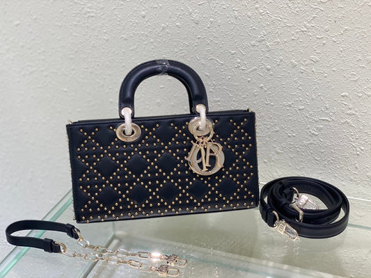 Luxurious Totes - Latest - 6385