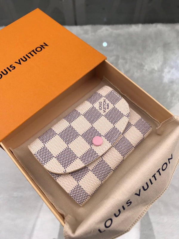 LOV - Luxurious Totes - 2345