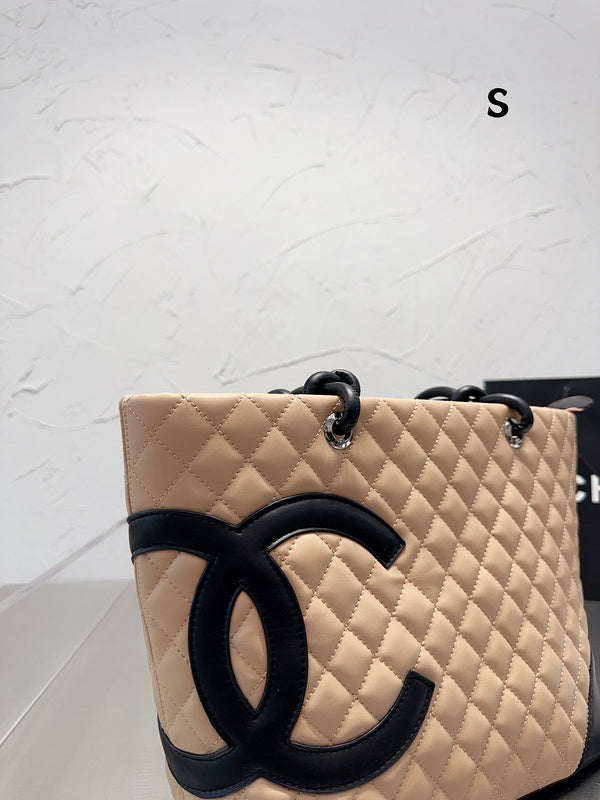 Luxurious Totes - CNL3 Bags - 419