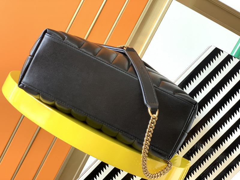 Luxurious Totes - Latest - 8904