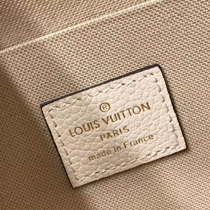 LOV - Luxurious Totes - 2464