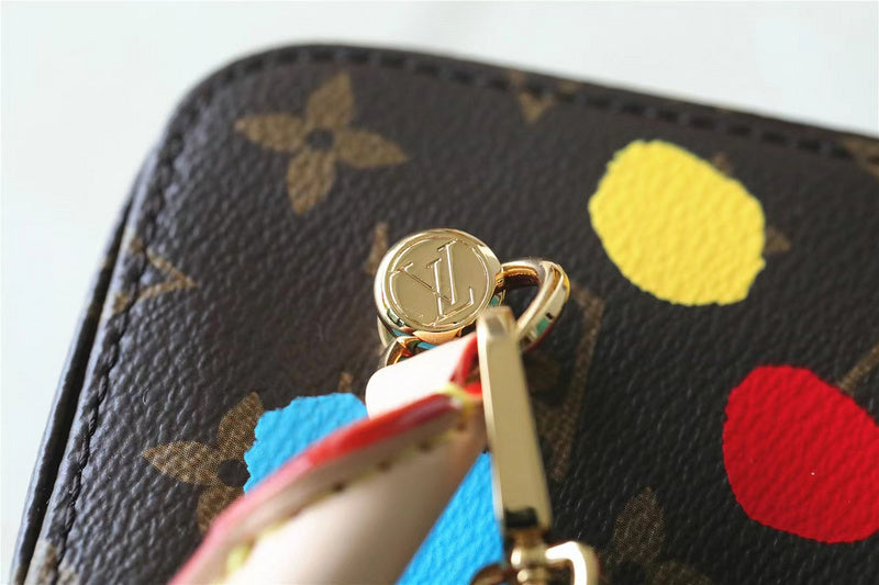 Lux-Totes - LOV Bags - 452
