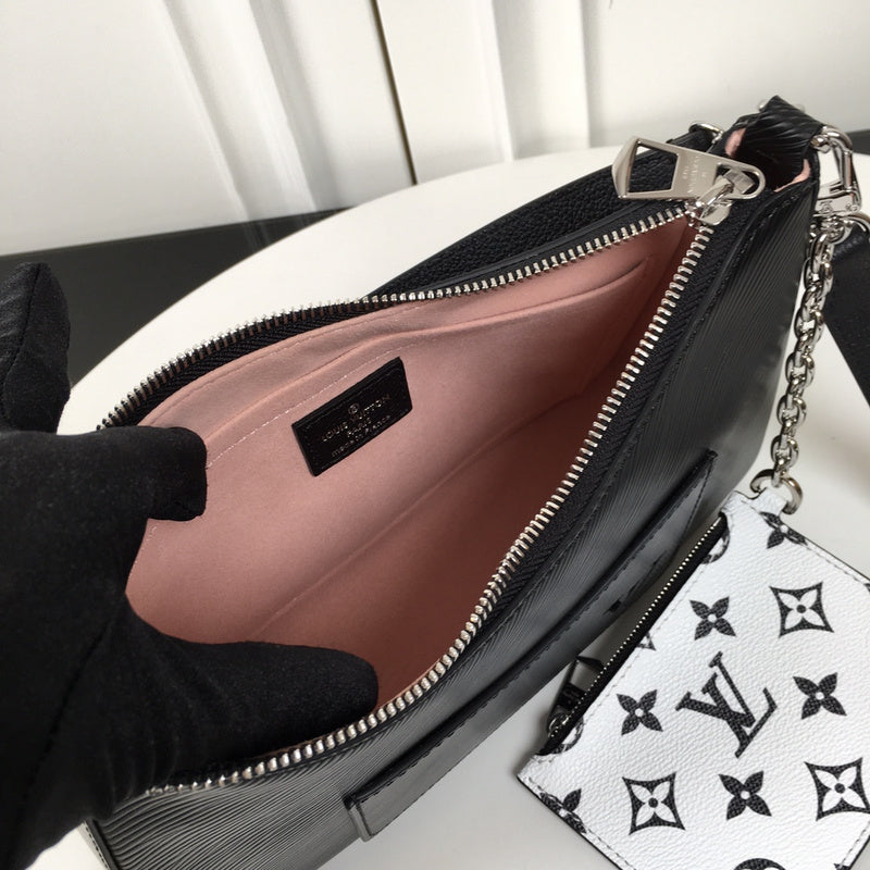 LOV - Luxurious Totes - 749
