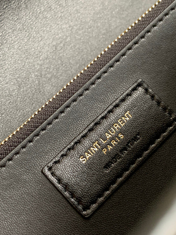 Luxurious Totes - Latest - 8158