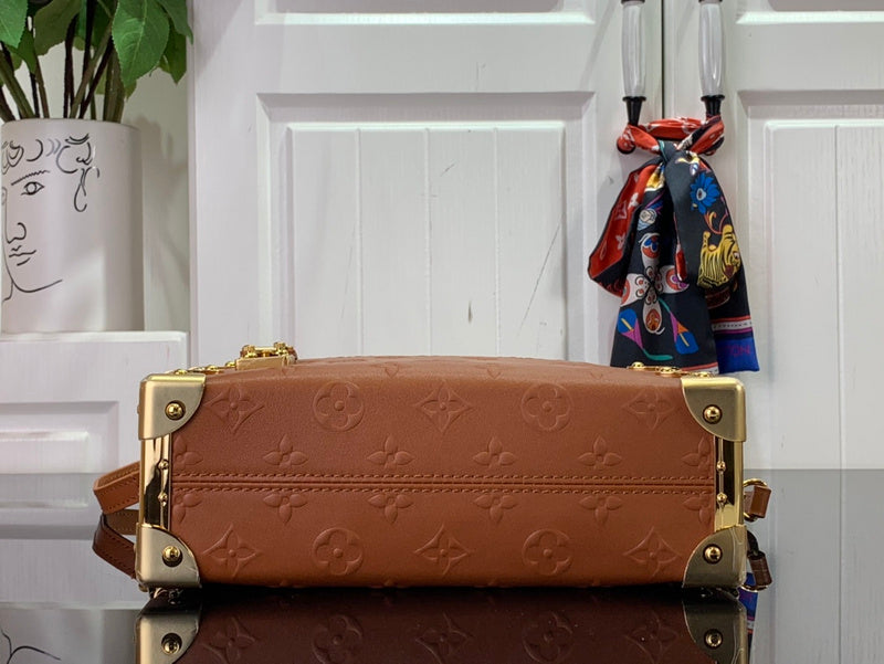LOV - Luxurious Totes - 076