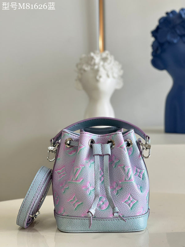 LOV - Luxurious Totes - 1322