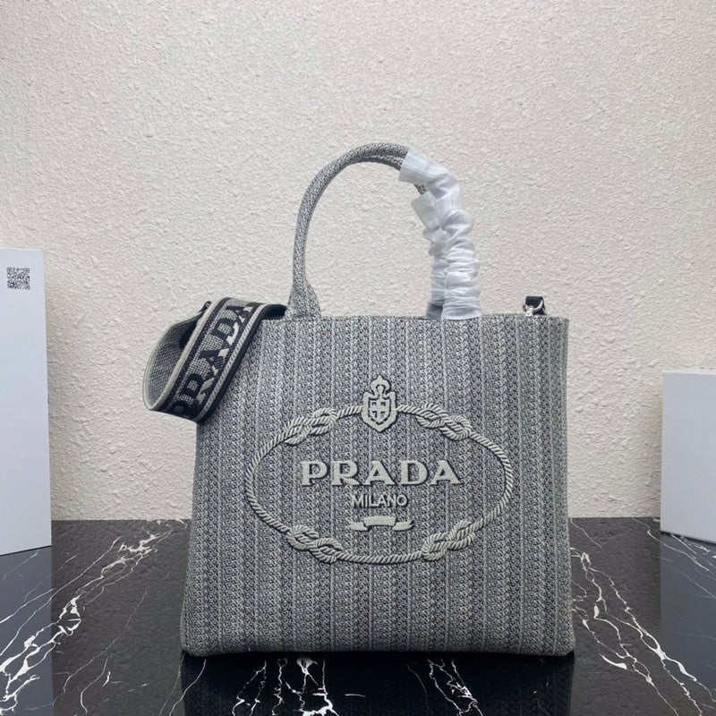 Luxurious Totes - Latest - 4578