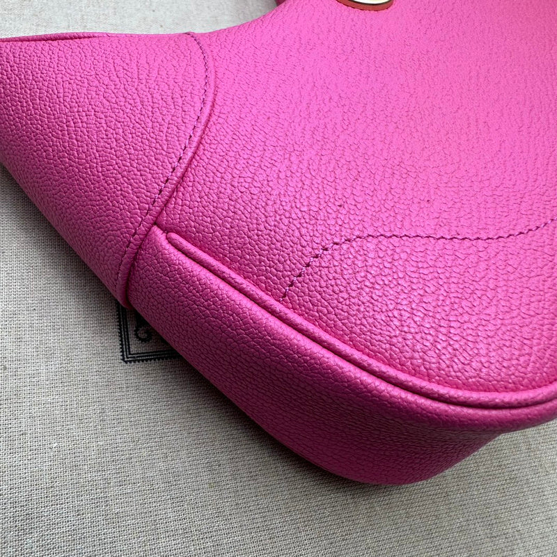 GUI - Luxurious Totes - 106