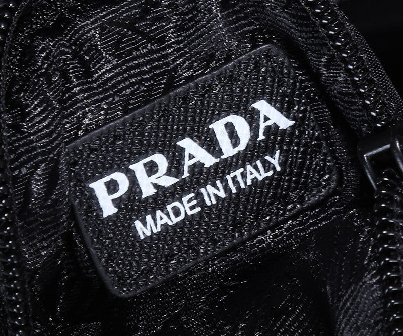 PDA - Luxurious Totes - 226