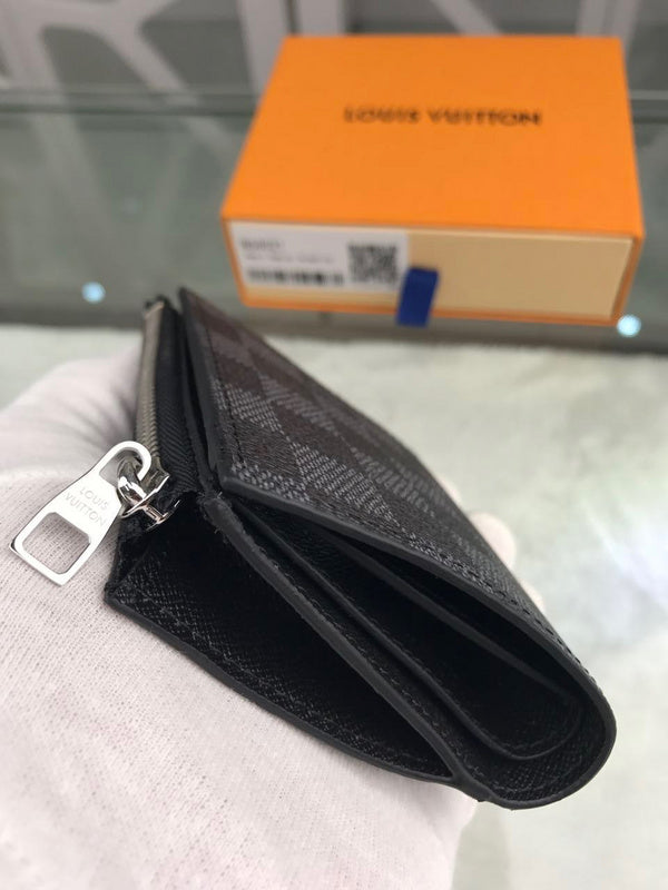 LOV - Luxurious Totes - 2307