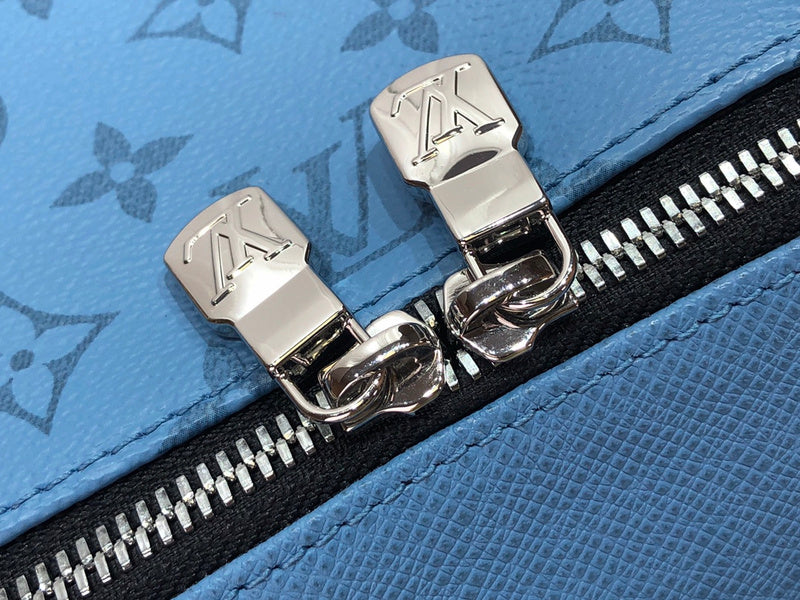LOV - Luxurious Totes - 2417
