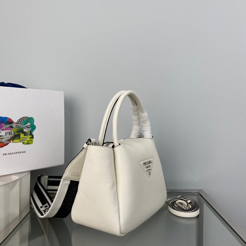 Luxurious Totes - Latest - 4577