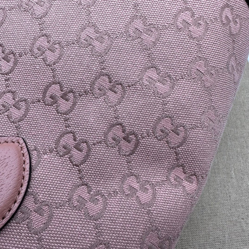 GUI - Luxurious Totes - 156