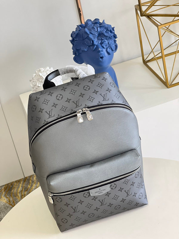 LOV - Luxurious Totes - 1612