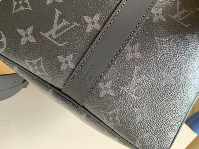 LOV - Luxurious Totes - 1888