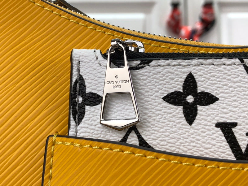 LOV - Luxurious Totes - 2108
