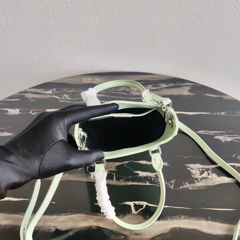 Luxurious Totes - Latest - 4736