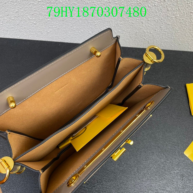 GC - Shoulder - 2765