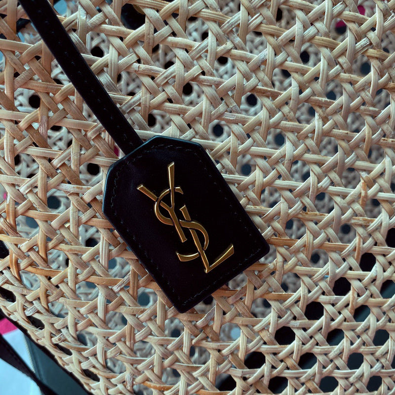 Luxurious Totes - Latest - 8845