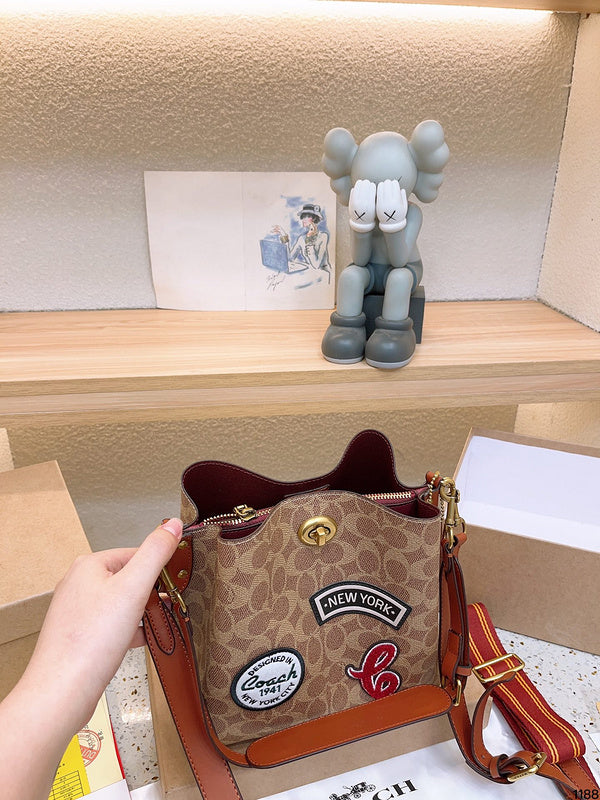 Luxurious Totes - CCH2 Bags - 102