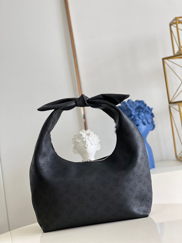 LOV - Luxurious Totes - 1218