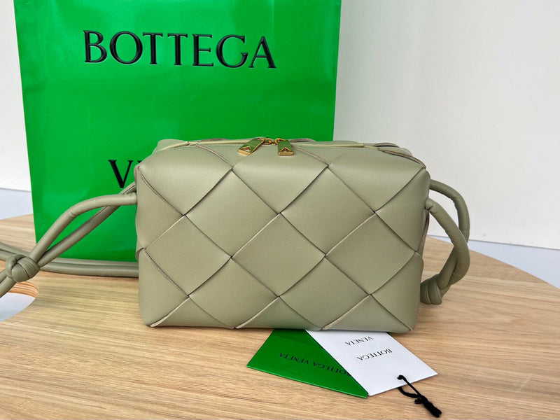 Luxurious-Totes - BV Bags - 2110