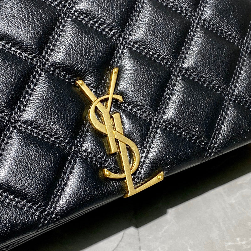 Luxurious Totes - Latest - 8402