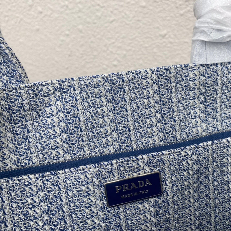 Luxurious Totes - Latest - 4582