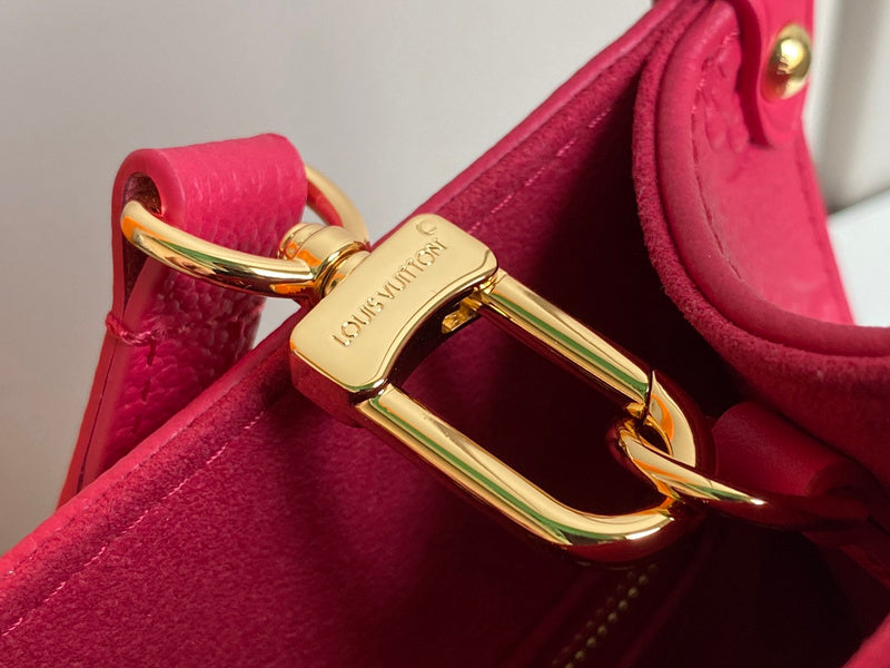 LOV - Luxurious Totes - 2406