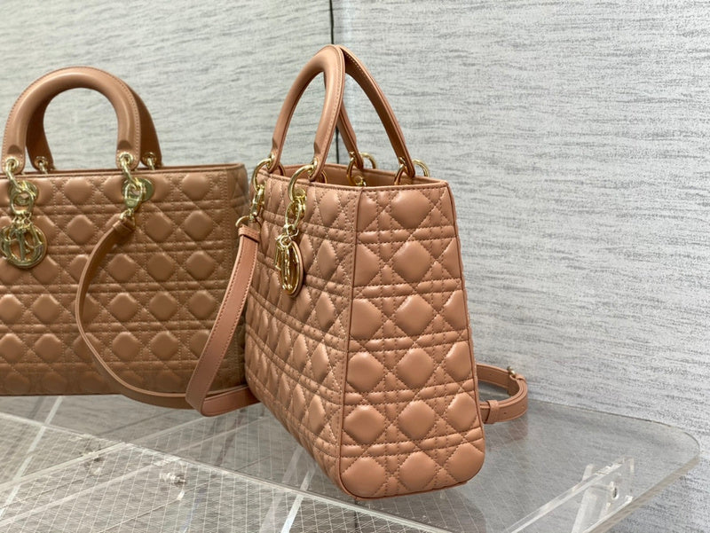 Luxurious Totes - Latest - 6231