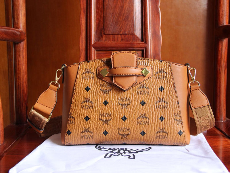 Luxurious Totes - Latest - 7850