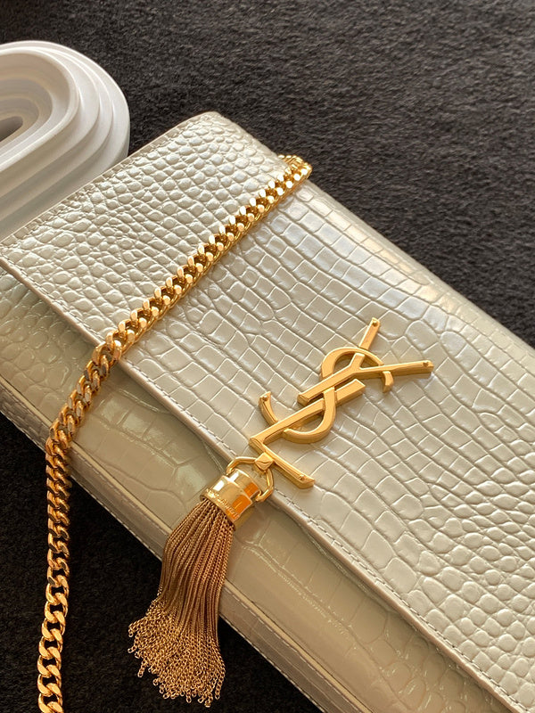 Luxurious Totes - Latest - 8585