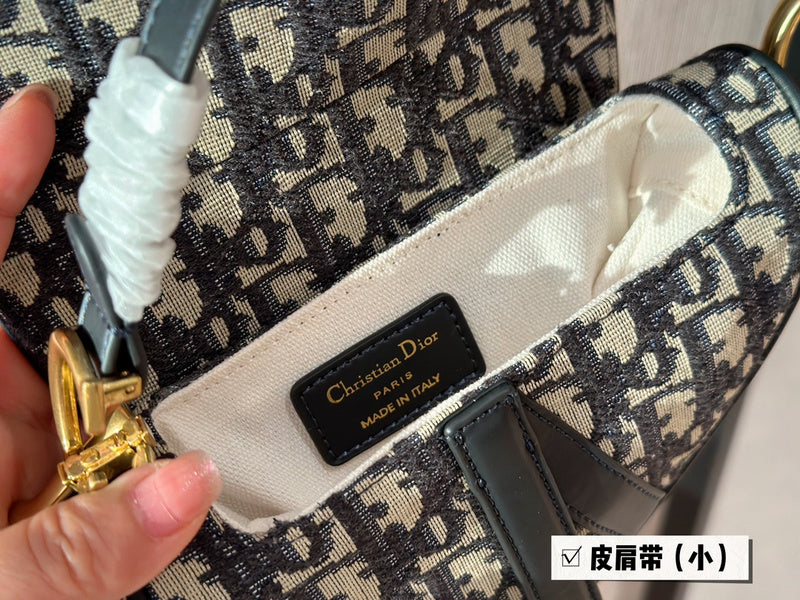 Luxurious Totes - DOR2 Bags - 077