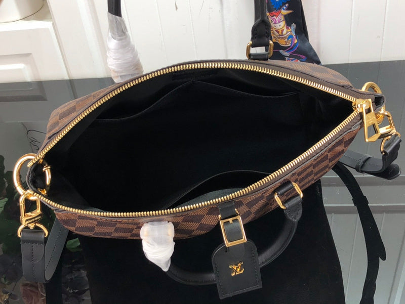 LOV - Luxurious Totes - 781