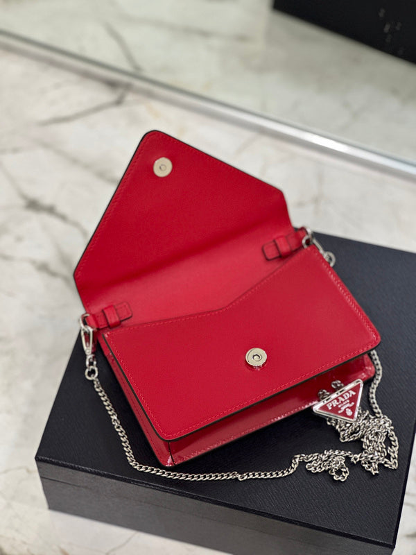 PDA - Luxurious Totes - 073