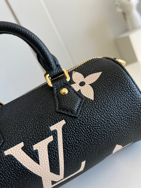 LOV - Luxurious Totes - 2057