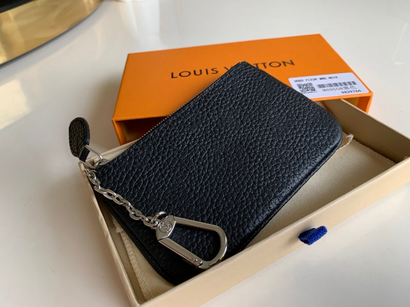 Luxurious Totes - Latest - 823